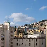 Central Charming House At Naples